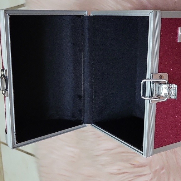 Brand New CABOODLES Y2K GLITTER MINI MAKE-UP TRAIN COSMETICS CASE - Picture 8 of 8